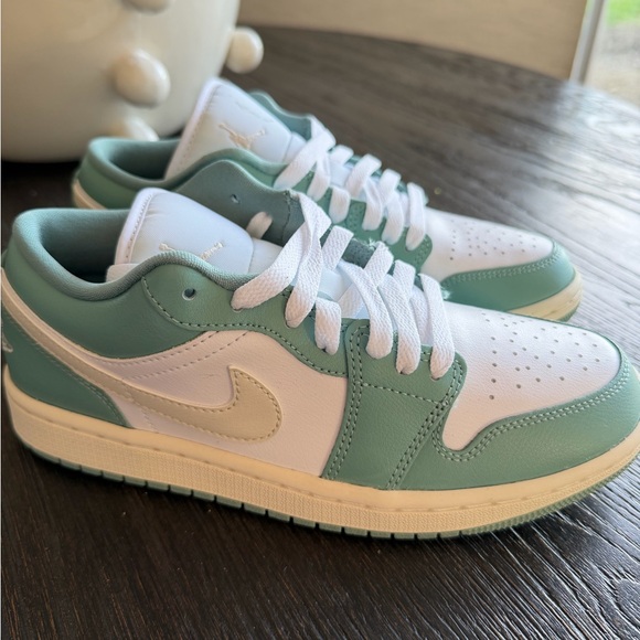 Air Jordan 1 Low White Cannon Sail Shoes Women's | Size7.5 - Picture 2 of 7